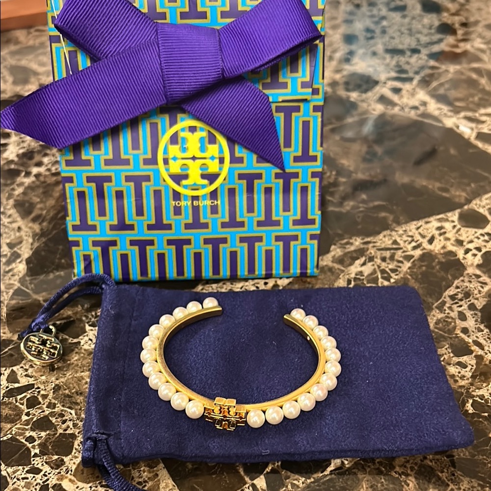 Tory Burch Gold Bracelet with Pearls